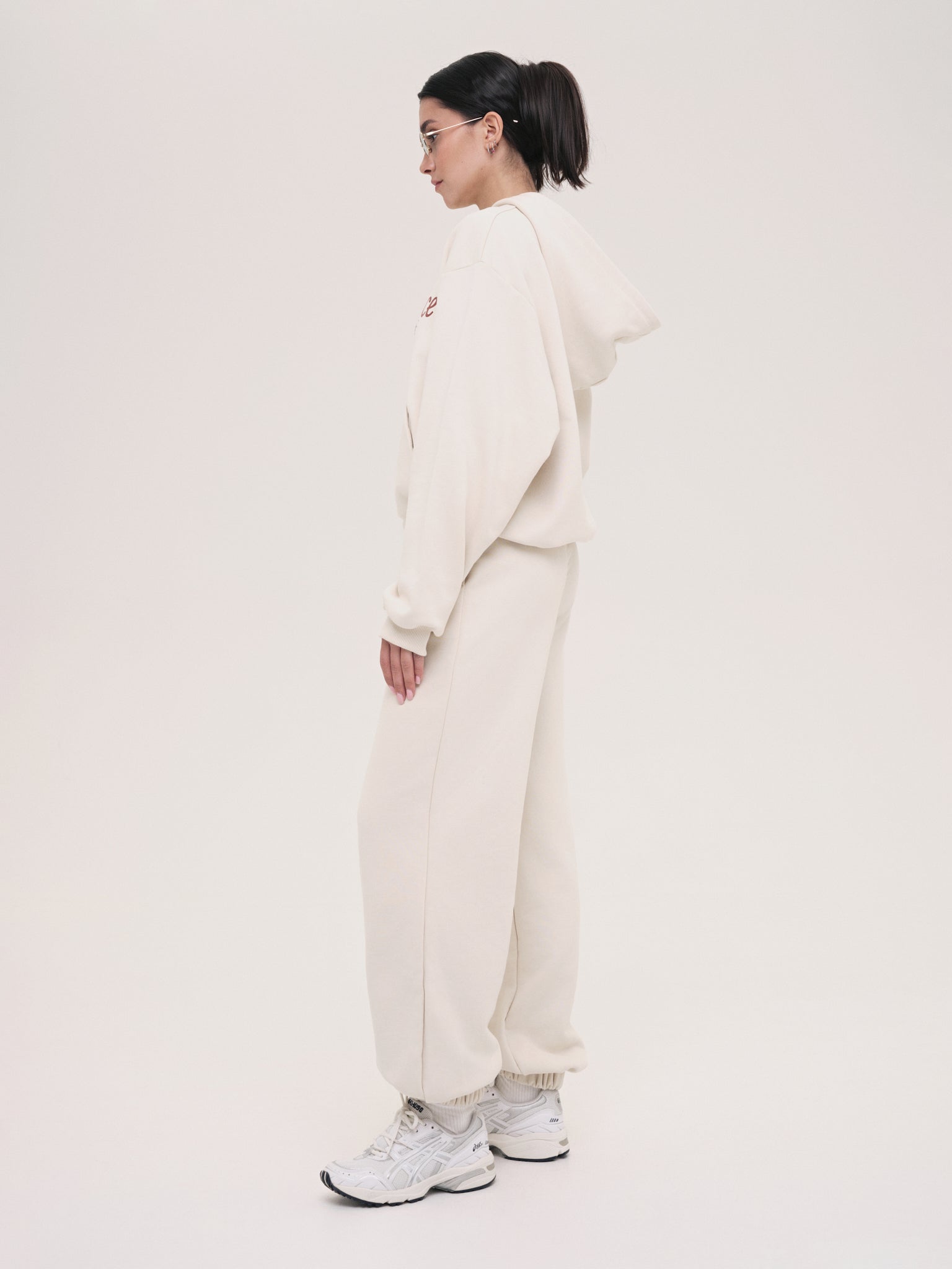 Hoodie Monica / Porcelain Cloud / Print