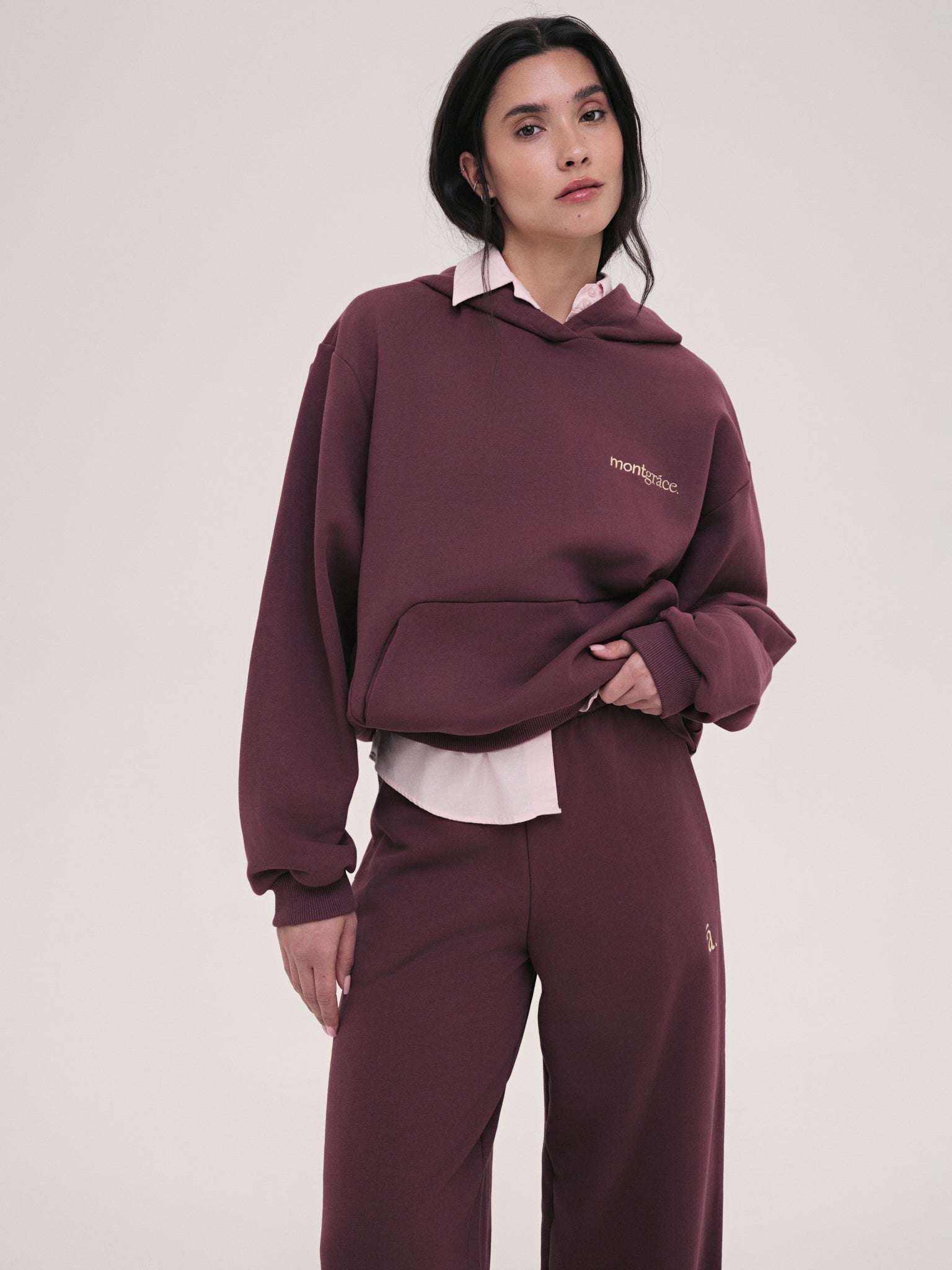 Hoodie Monica / Nightshade / Embroidery