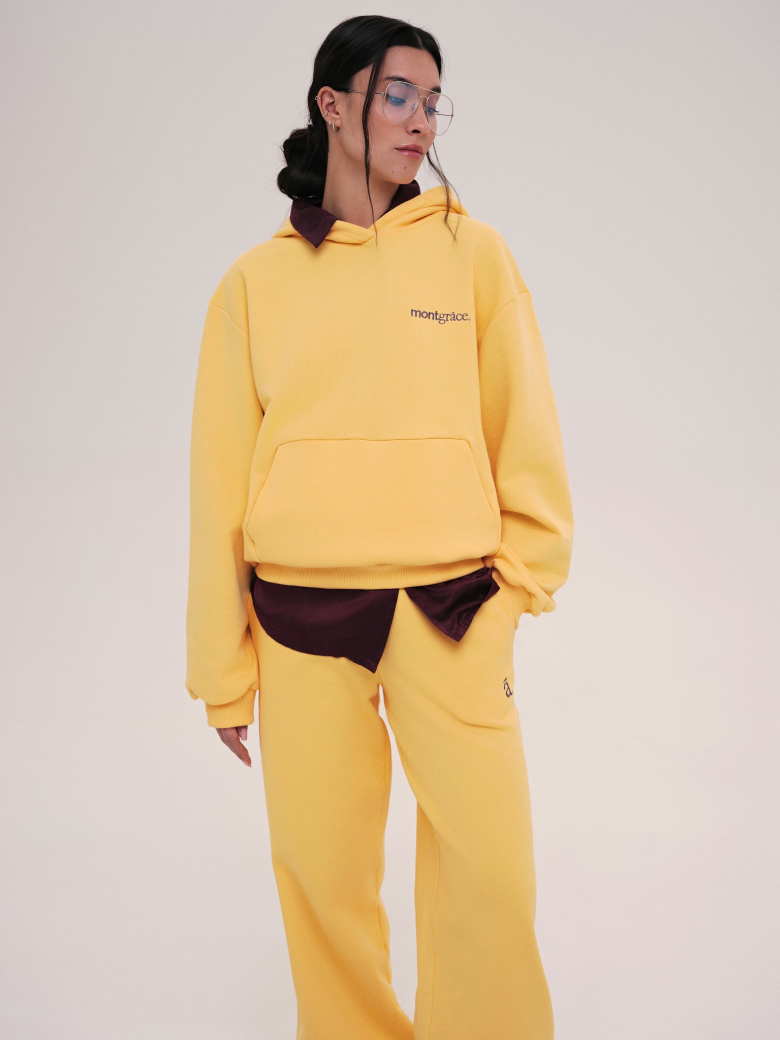 Hoodie Monica / Walkman Yellow / Embroidery