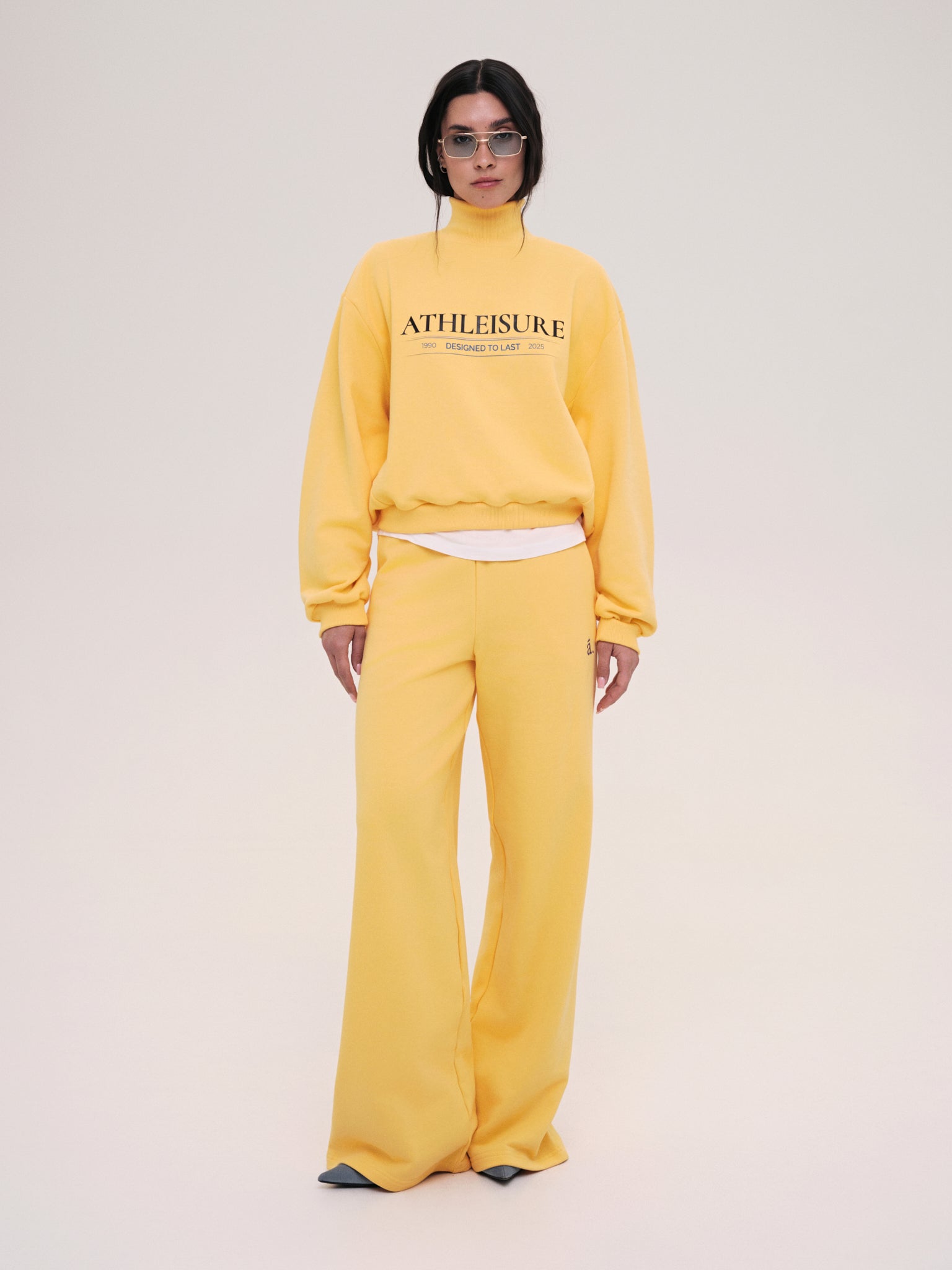 Straight Leg Pants Christy / Walkman Yellow